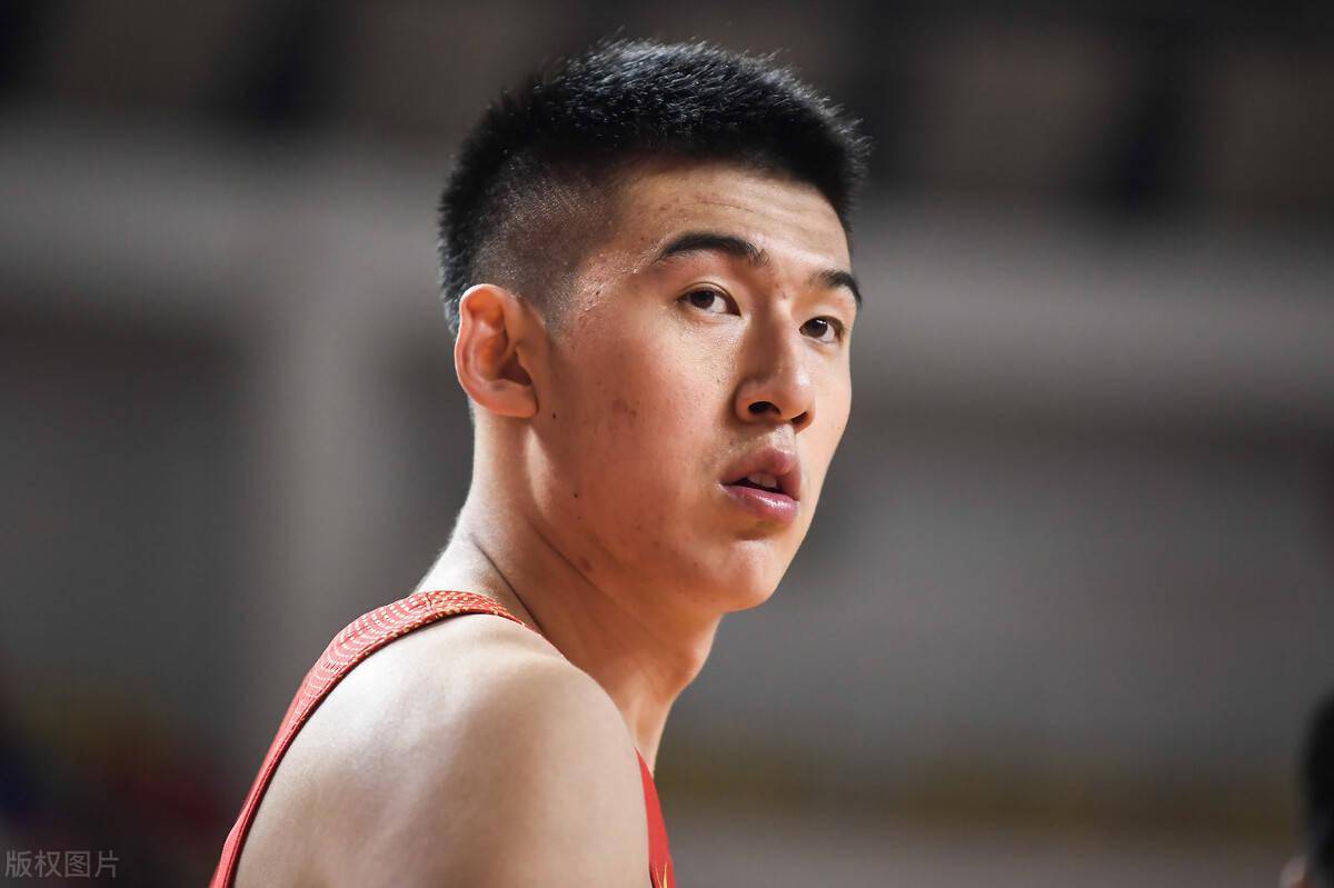 Cba转会汇总 14名前八一球员找到新东家 付豪加盟辽宁 注册