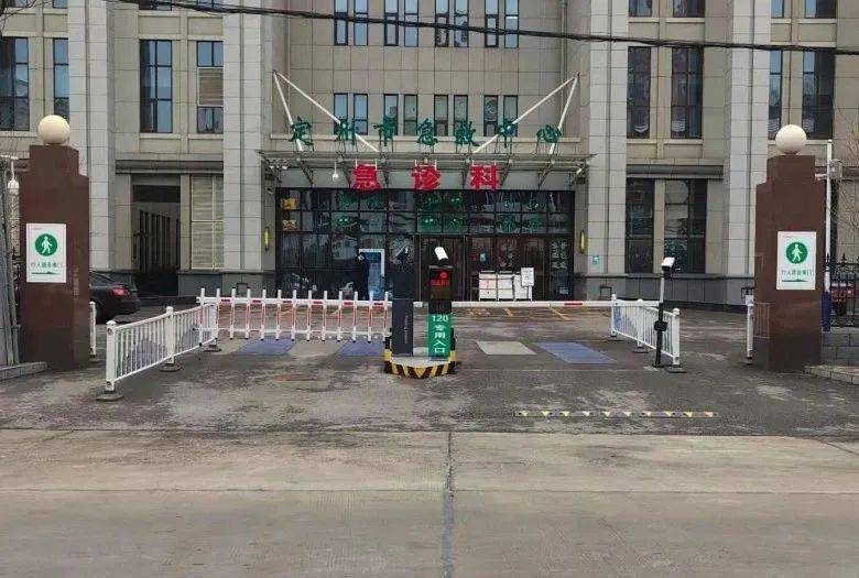 "120"救护车专用通道,非机动车,行人出入口.