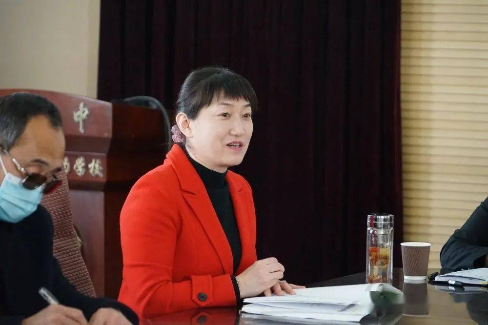 1校长助理,西区负责人王兰水,容大中学高中教务处副主任王晓瑜,张彦