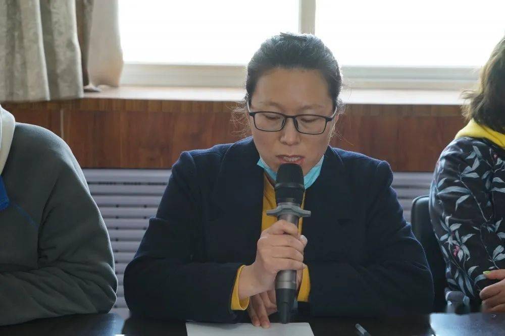 1校长助理,西区负责人王兰水,容大中学高中教务处副主任王晓瑜,张彦