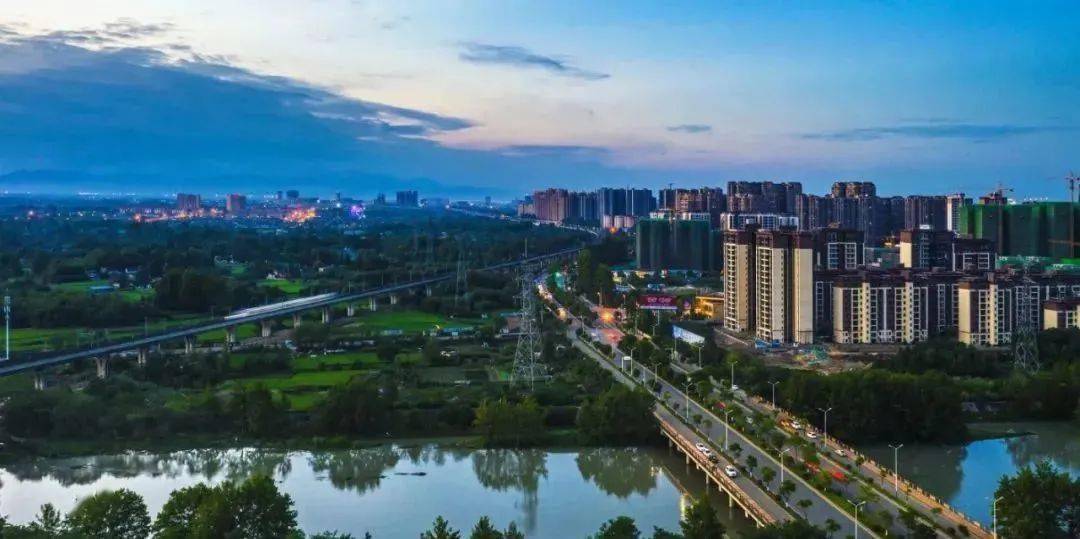 彭州市地区经济总量_彭州市敖平风筝之乡