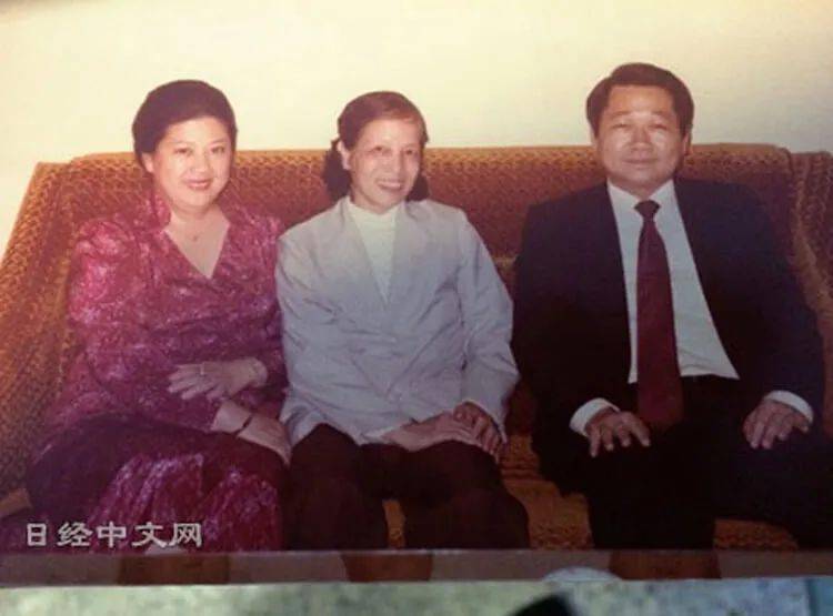 陪你夜读正大集团谢国民资深董事长履历书五