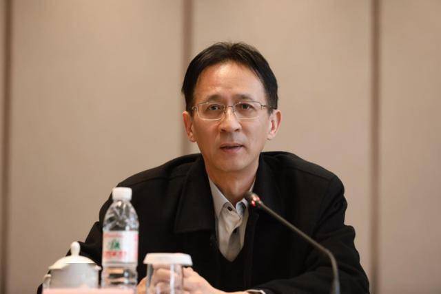 范跃进李岷陶兴成白皓表示,山东省教育厅对本届高博会非常重视,希望