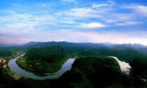 寻古探今泊罗江