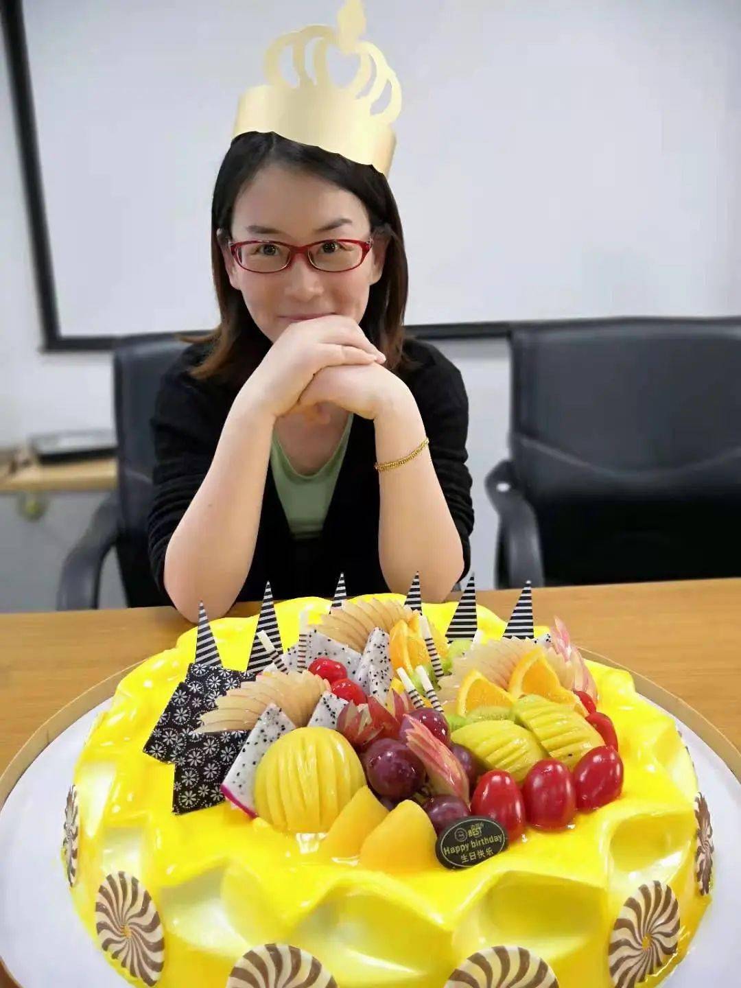 消防好妻子韩敏嫁给他我心里踏实