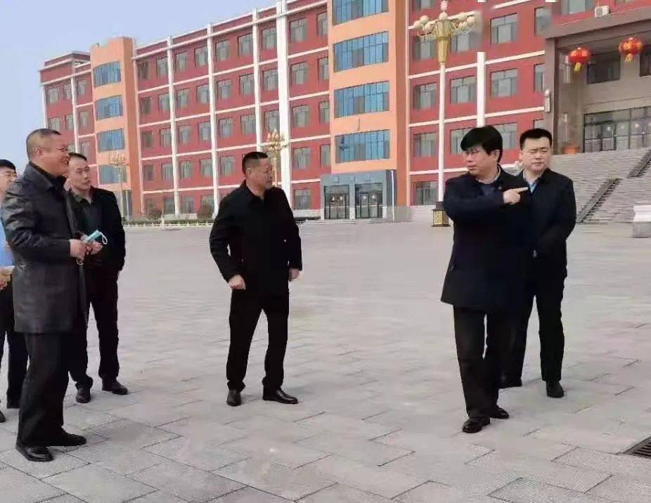 县委副书记刘志奇到宁晋十中指导开学复课工作