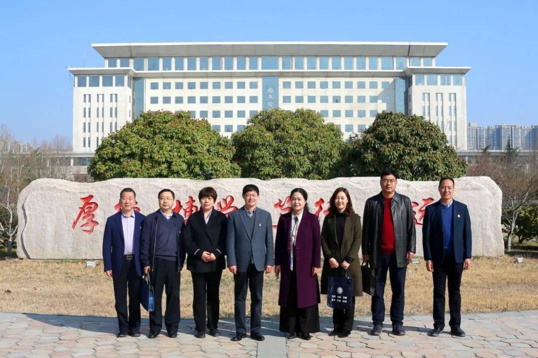 河南检察职业学院耿全红书记一行莅临我校考察交流