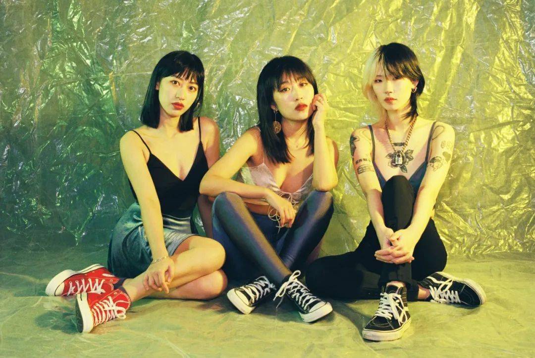 sdt演出女子乐队missmix新专辑8周年巡演青岛站