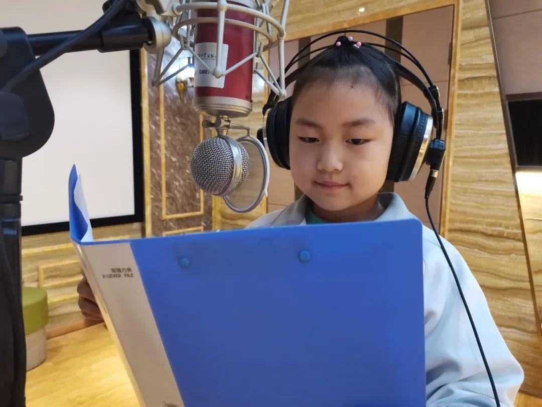 【云话筒 ▏实小朗读者】107班王诺一《声律启蒙·一东》(1067)