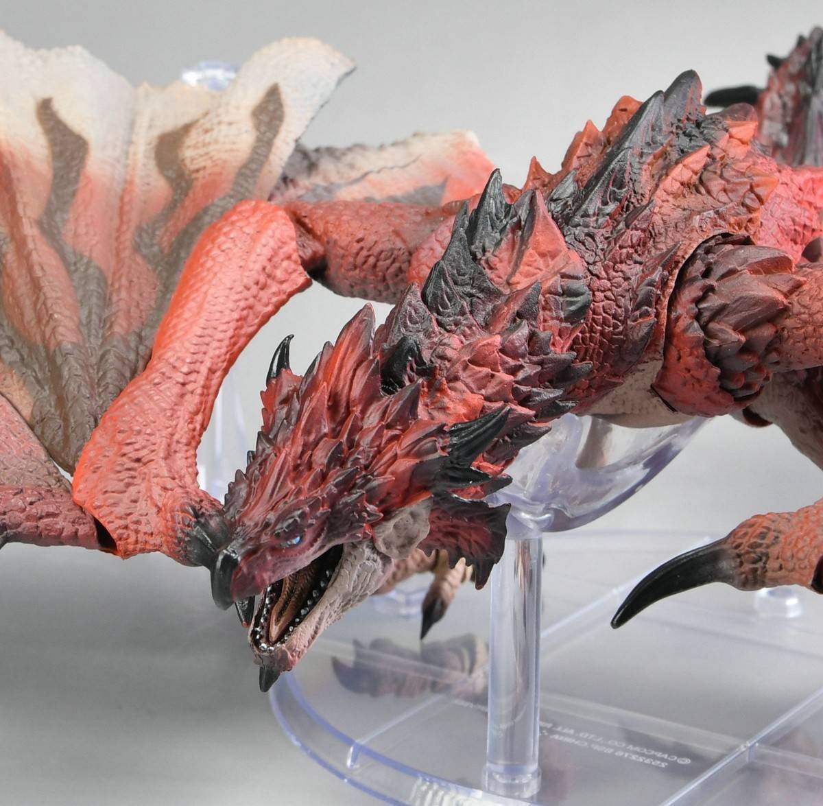 78官测万代shm雄火龙