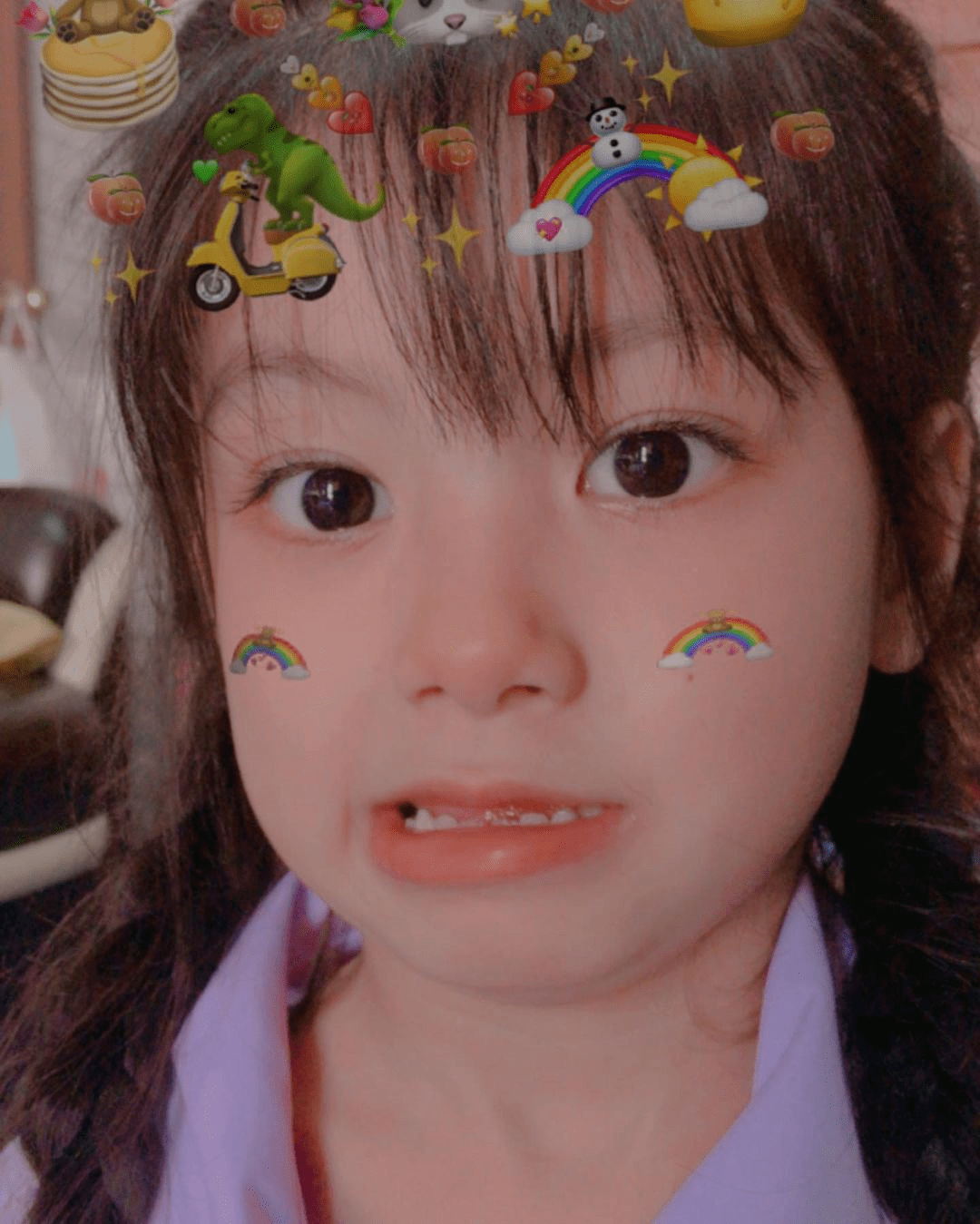 天使神颜,弟弟颜值也超高_onew