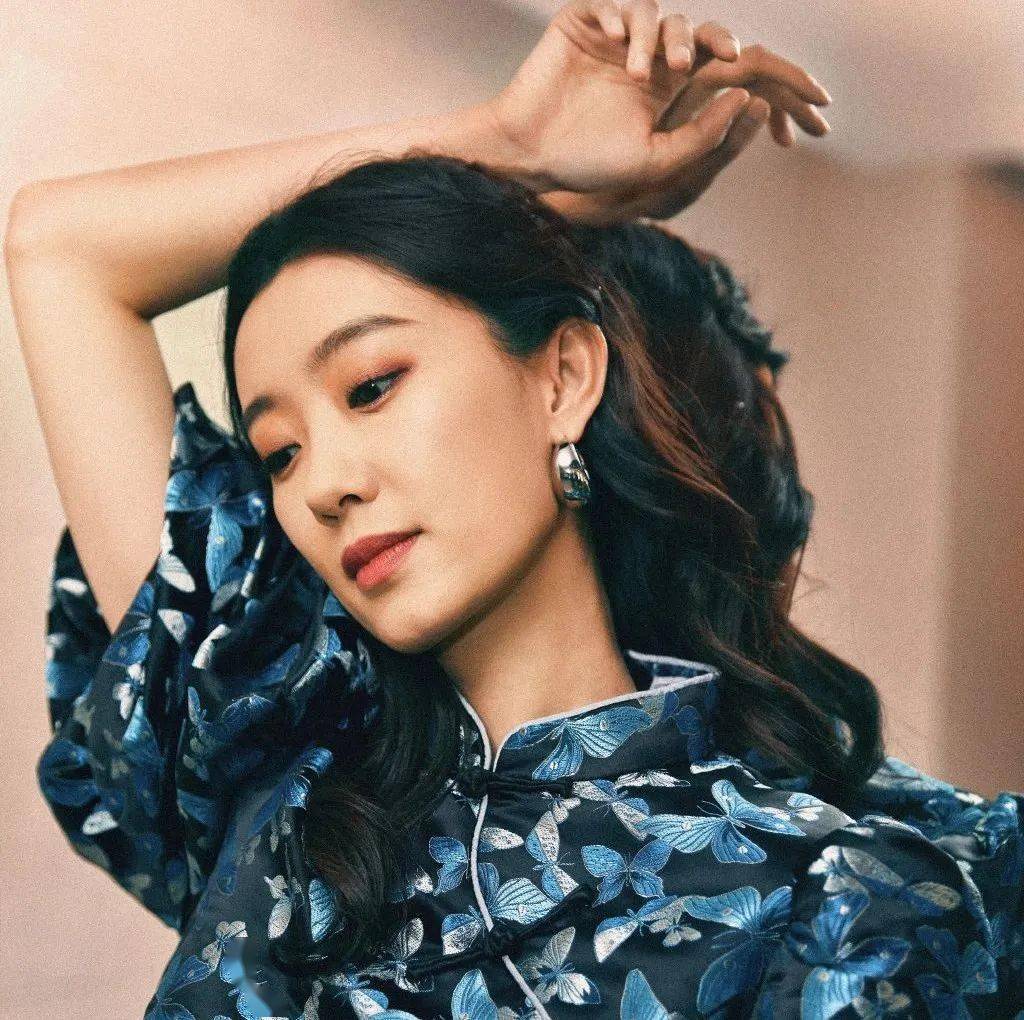 微信头像张真源张小斐