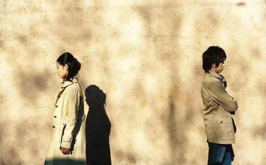 那些因为不合适选择分开的情侣不过是没弄懂这四个维度