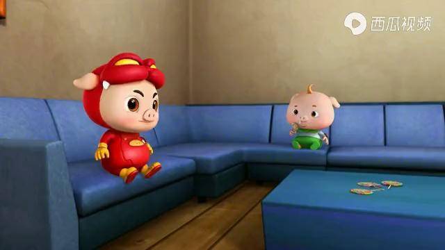 猪猪侠:猪猪侠踩到了地雷,黏在脚上取不下来,真是奇怪