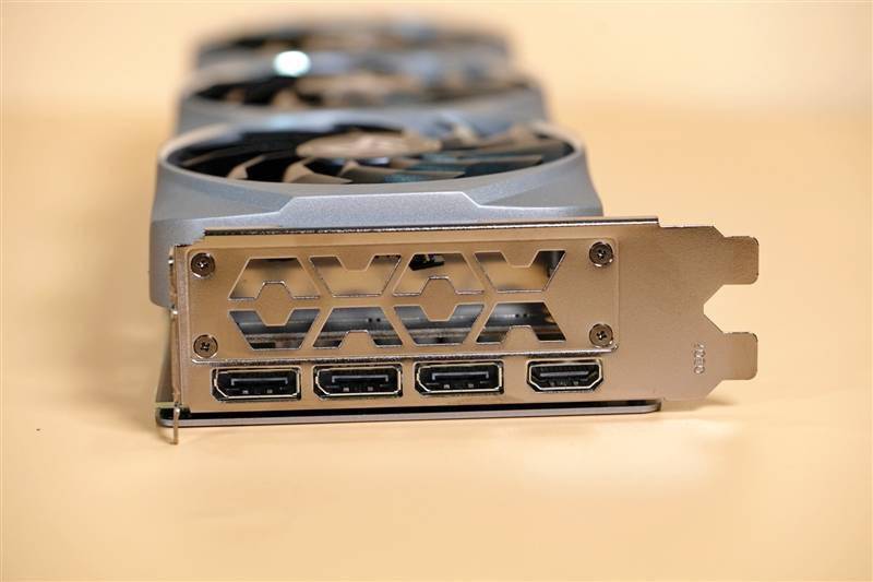 最能超的安培显卡!影驰rtx 3060金属大师评测