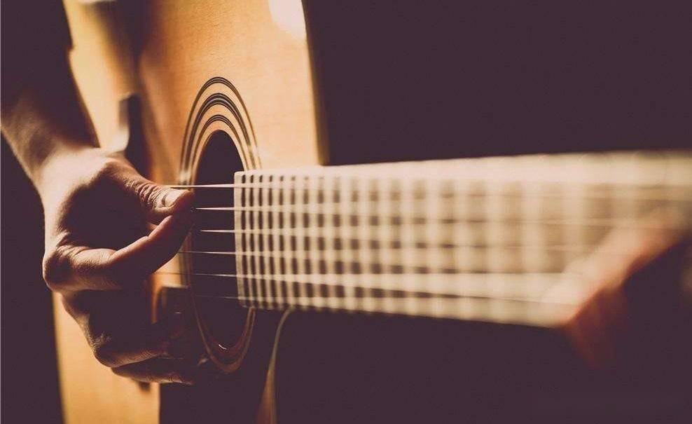 如何看懂吉他音符 4c30c4a0e8bb4277bb1e9316ddbaaa09.jpeg