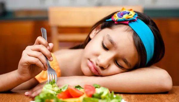 怎样有效控制食欲 77bf27225b98407994523cc026b495cf.jpeg