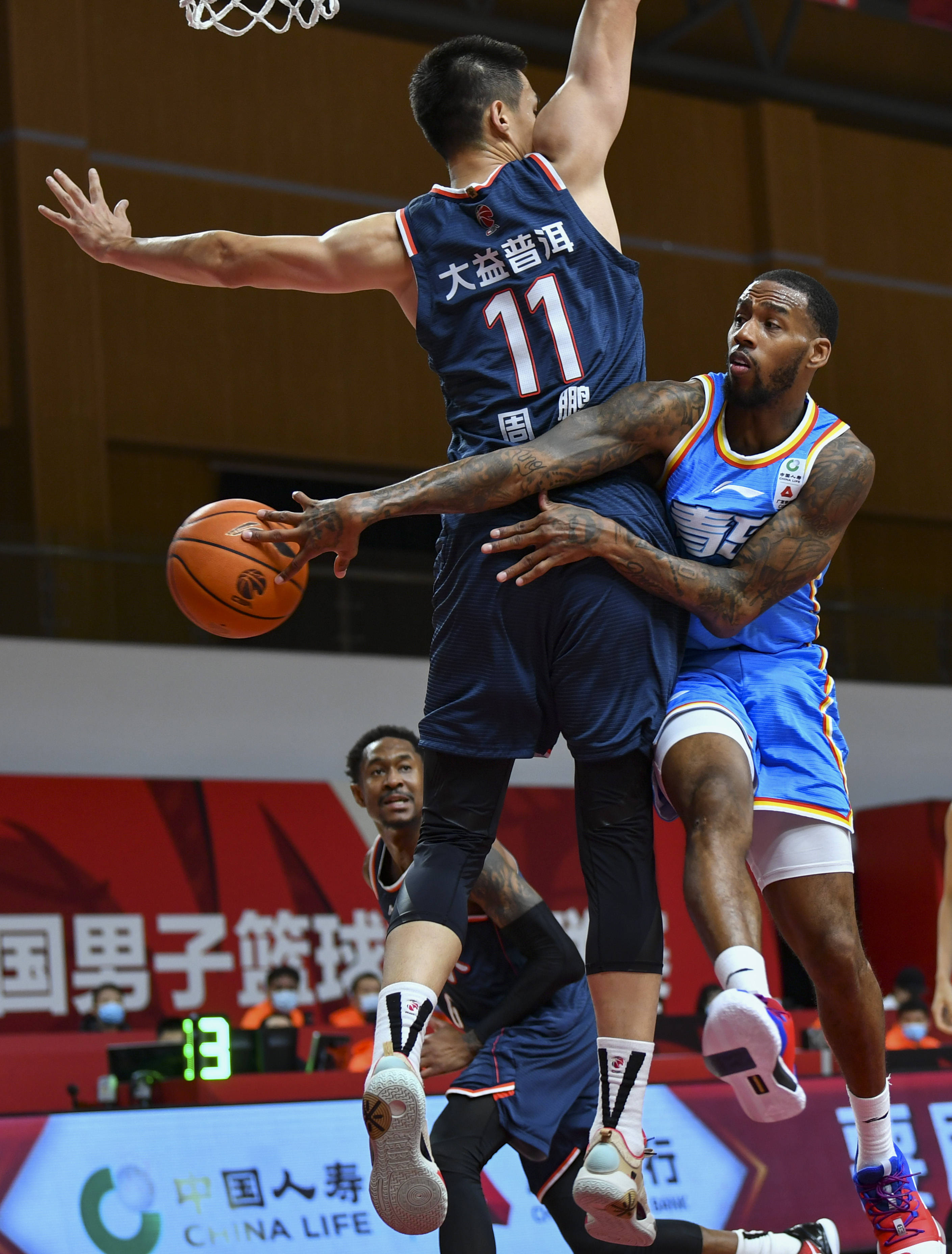 篮球——cba第三阶段:广东东莞大益胜青岛每日优鲜