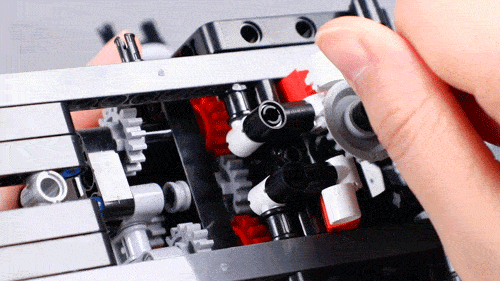 国产工程车能跑能铲,男人看了根本不想走_齿轮