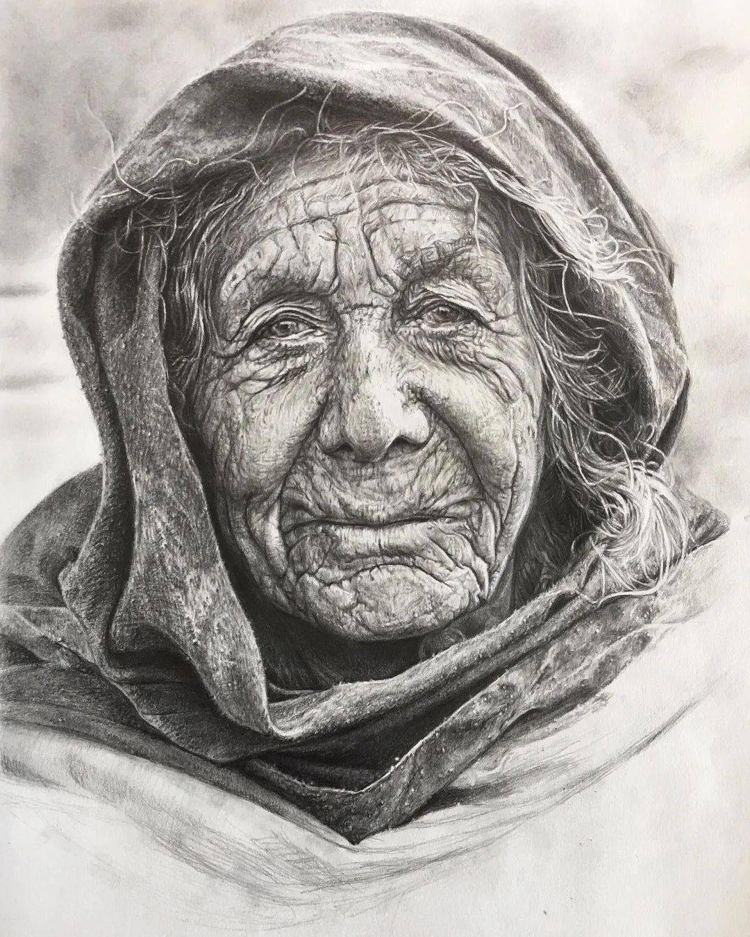 笔触细腻的肖像素描看完都让人惊叹