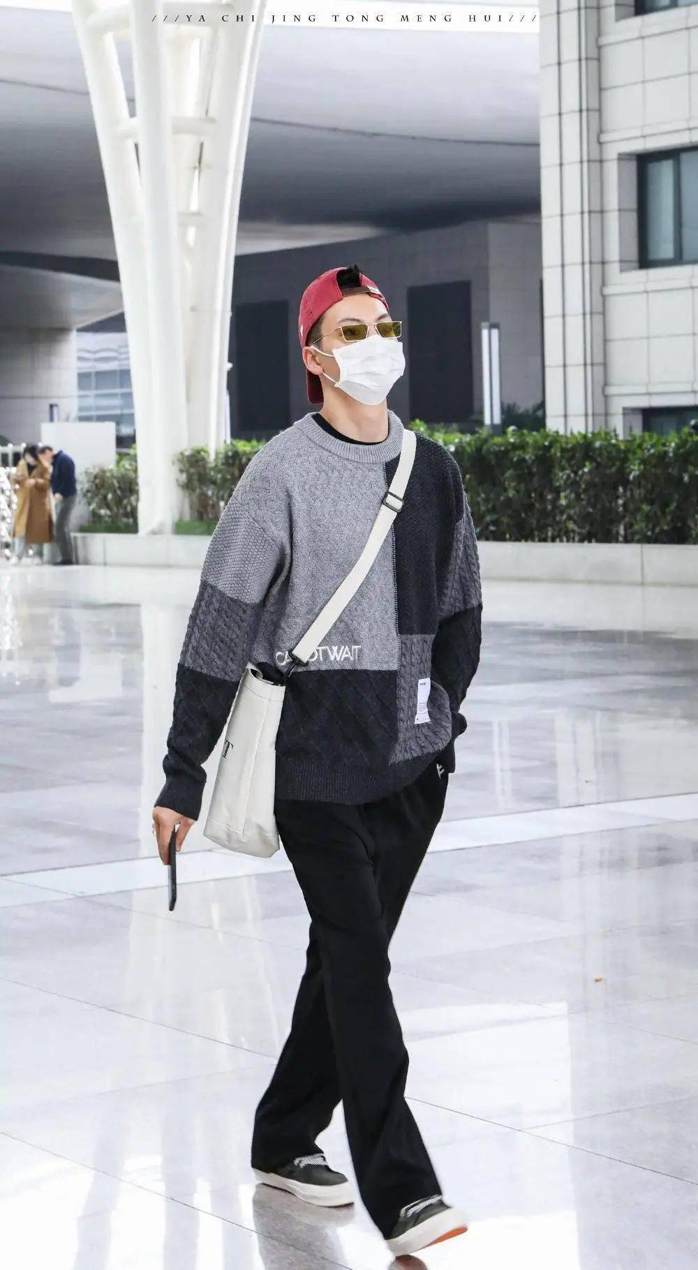 你的爱豆都在穿vans你还没心动明星上脚照