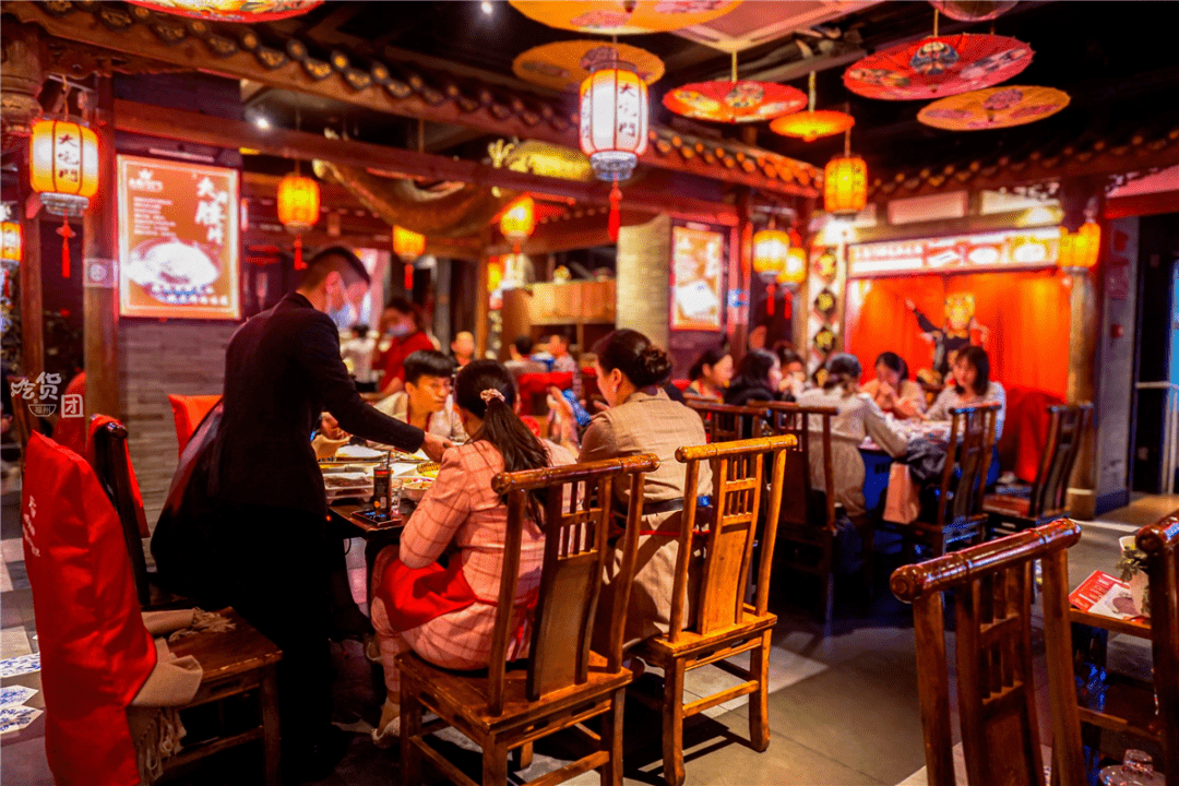 58折三坊七巷边上这家古风火锅店人均30元吃撑