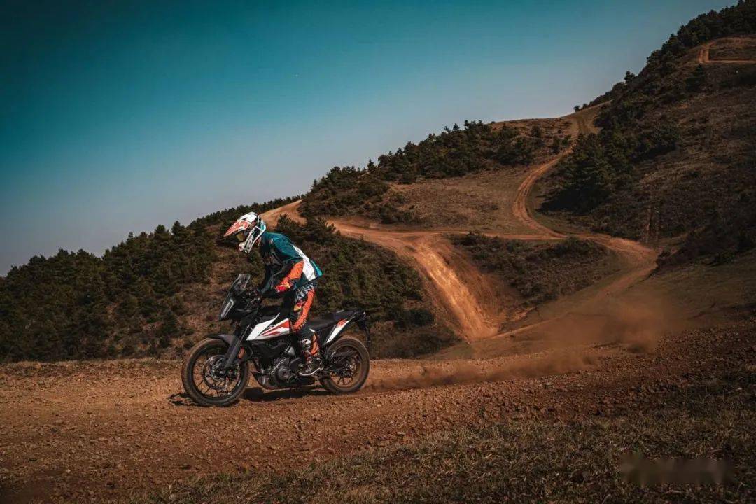 2000米高海拔试驾小野驴全路况解读ktm390adv丨把玩