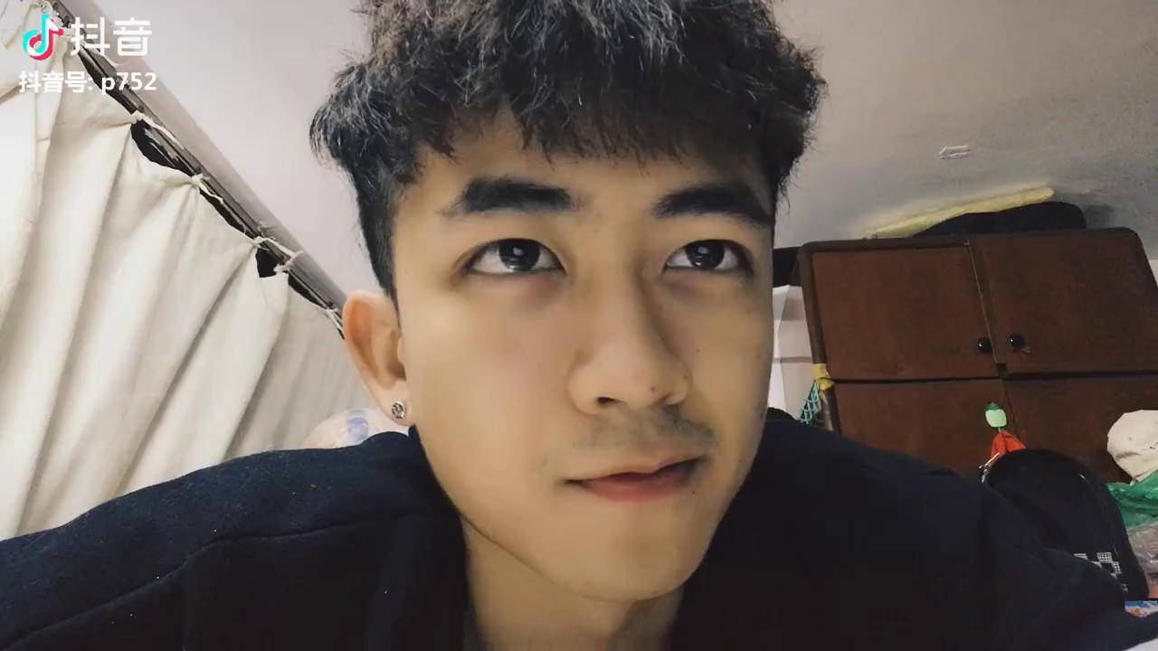 潮汕男人大叔大叔大叔98年单身大叔了解一下