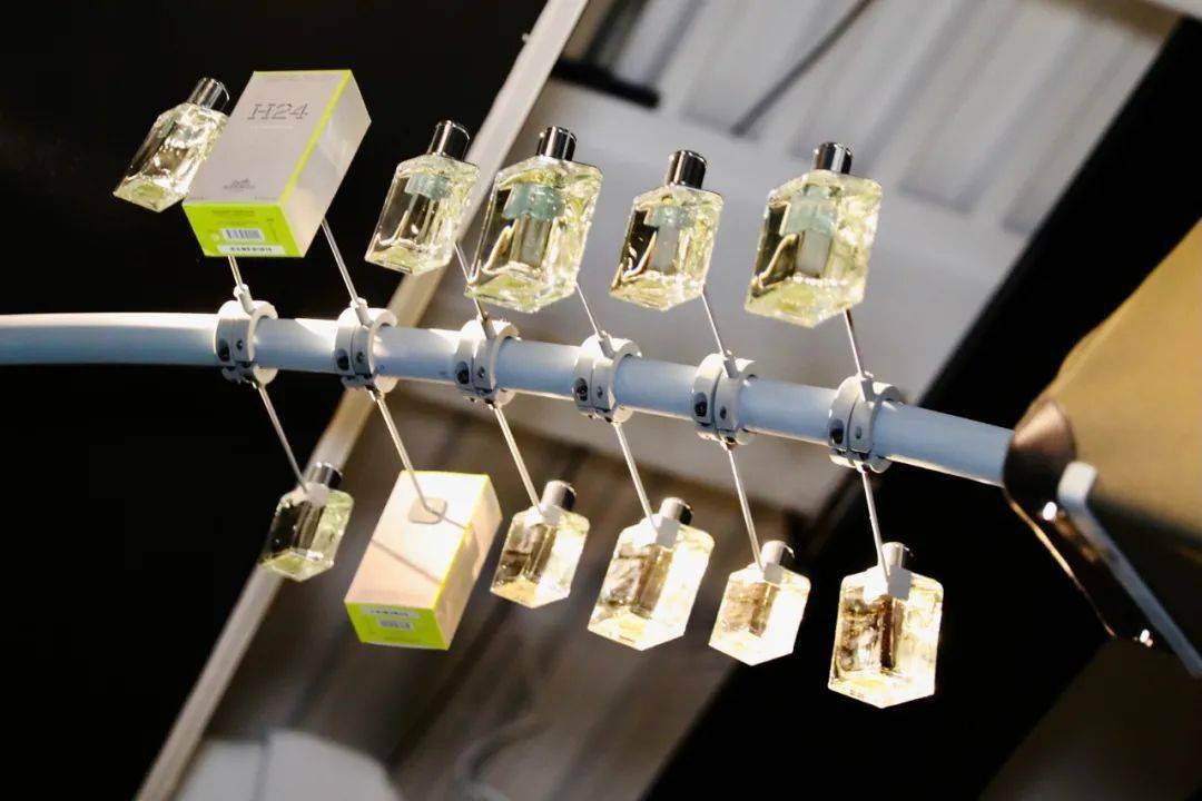 �����˺�̨��ɶ��?һ������ȫ����!