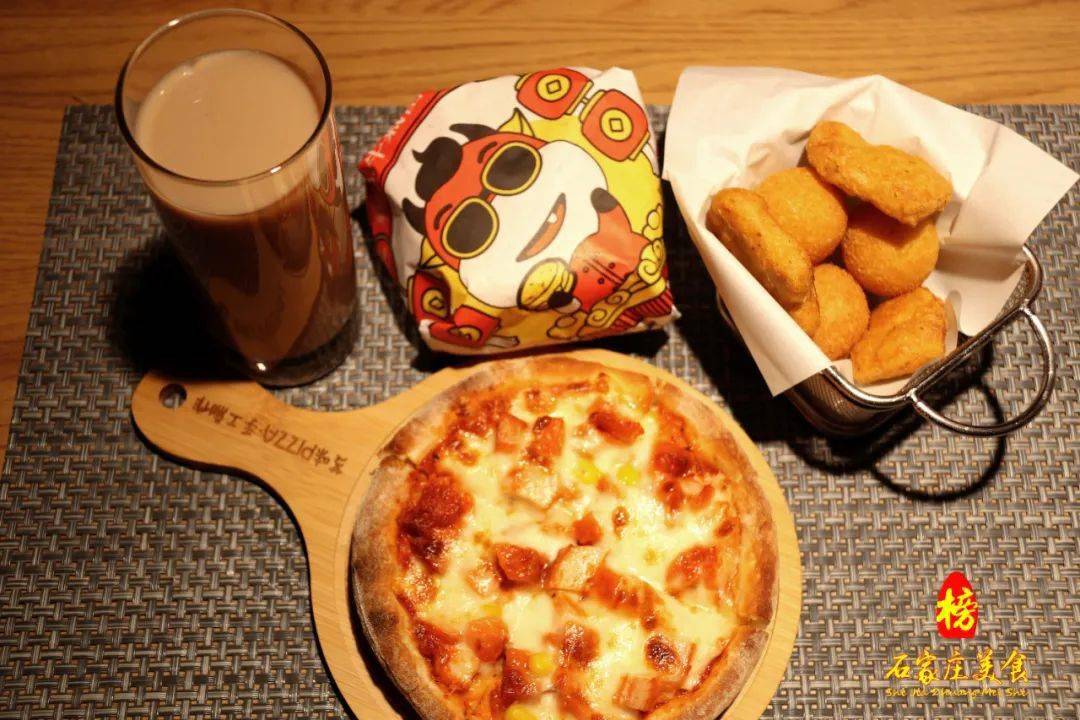 北宋路这家披萨店逆天了6英寸披萨套餐低至199元起更有黑椒牛排意面