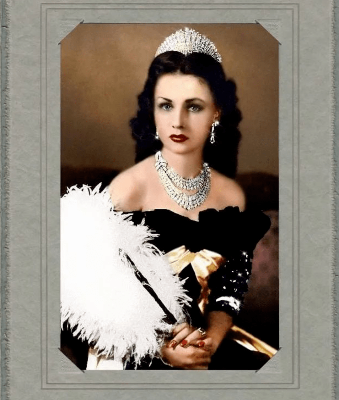 伊朗末代王后撞脸费雯丽67美貌67惊为天人却难逃婚姻不幸