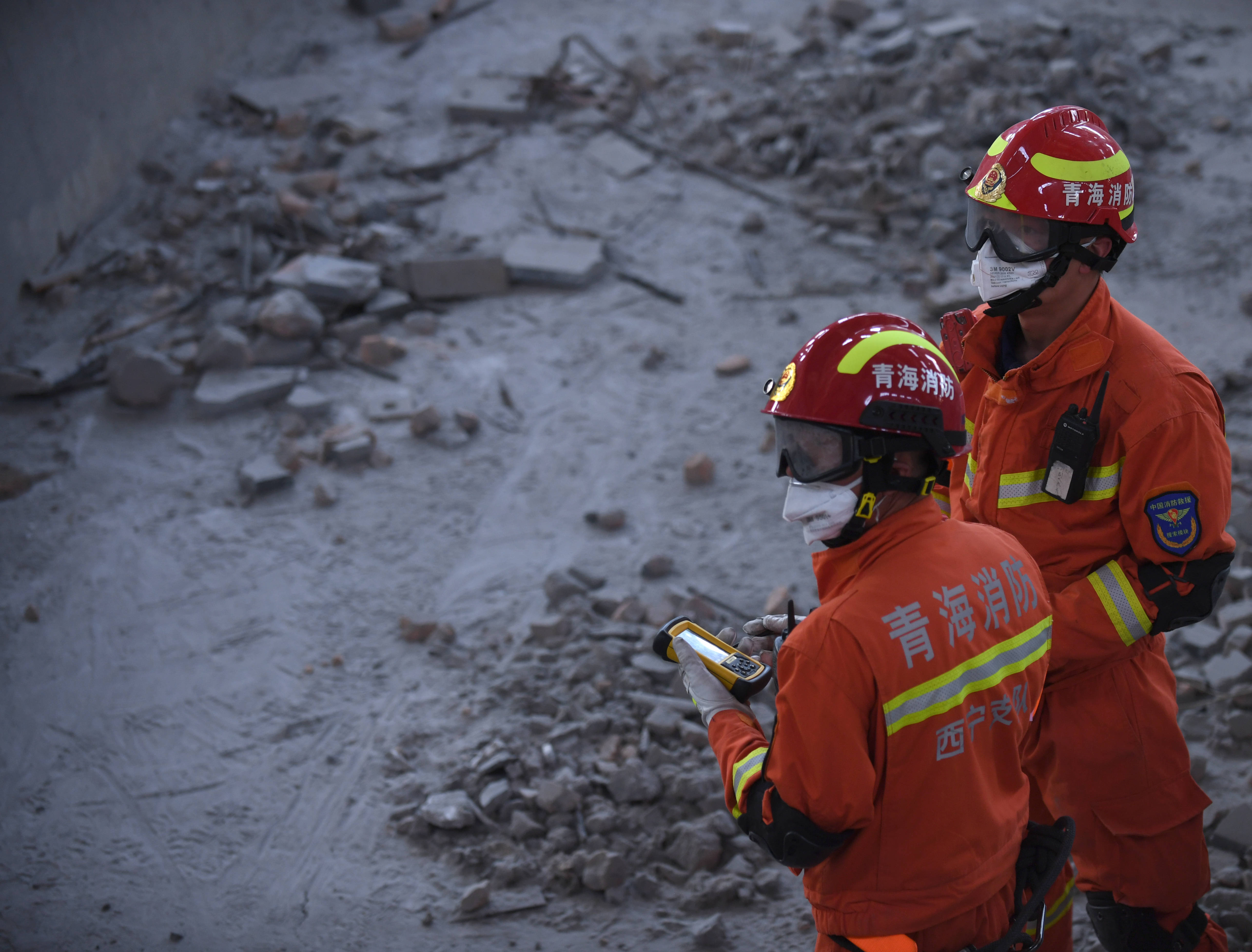 青海举行重特大地震跨区域综合实战拉动演练