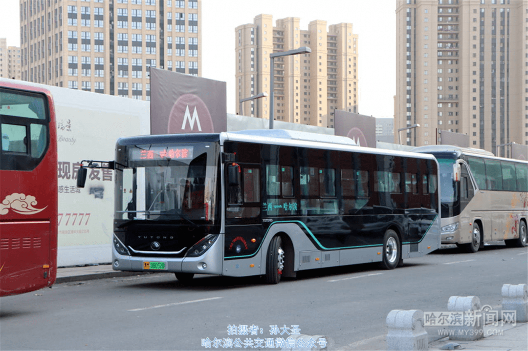 公交701路哈兰城际开通试运行