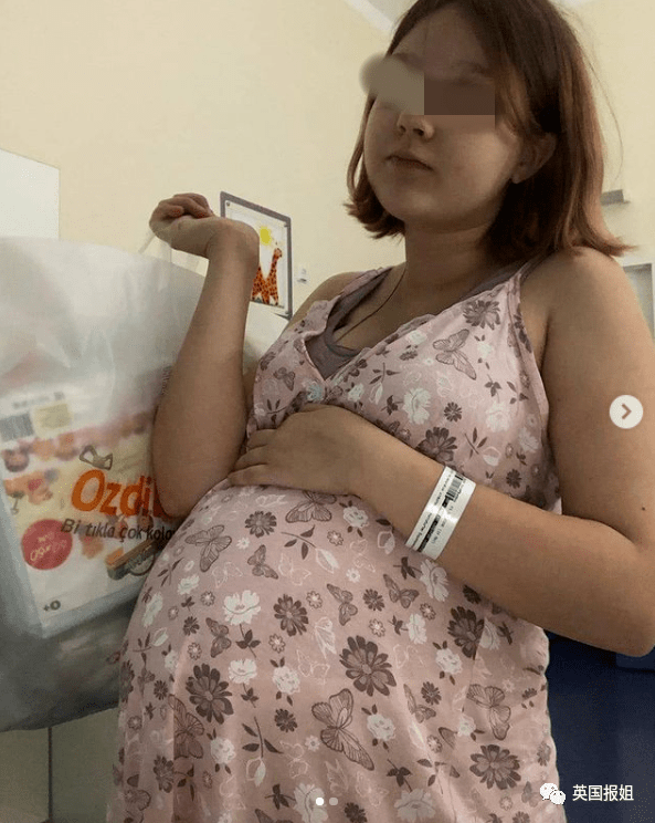 俄14岁网红妈妈再怀孕高调晒验孕棒网友这辈子算毁了