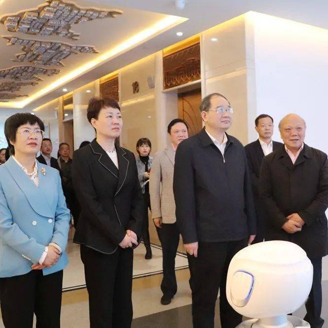 市人大常委会党组书记,主任李火林一行来萧调研