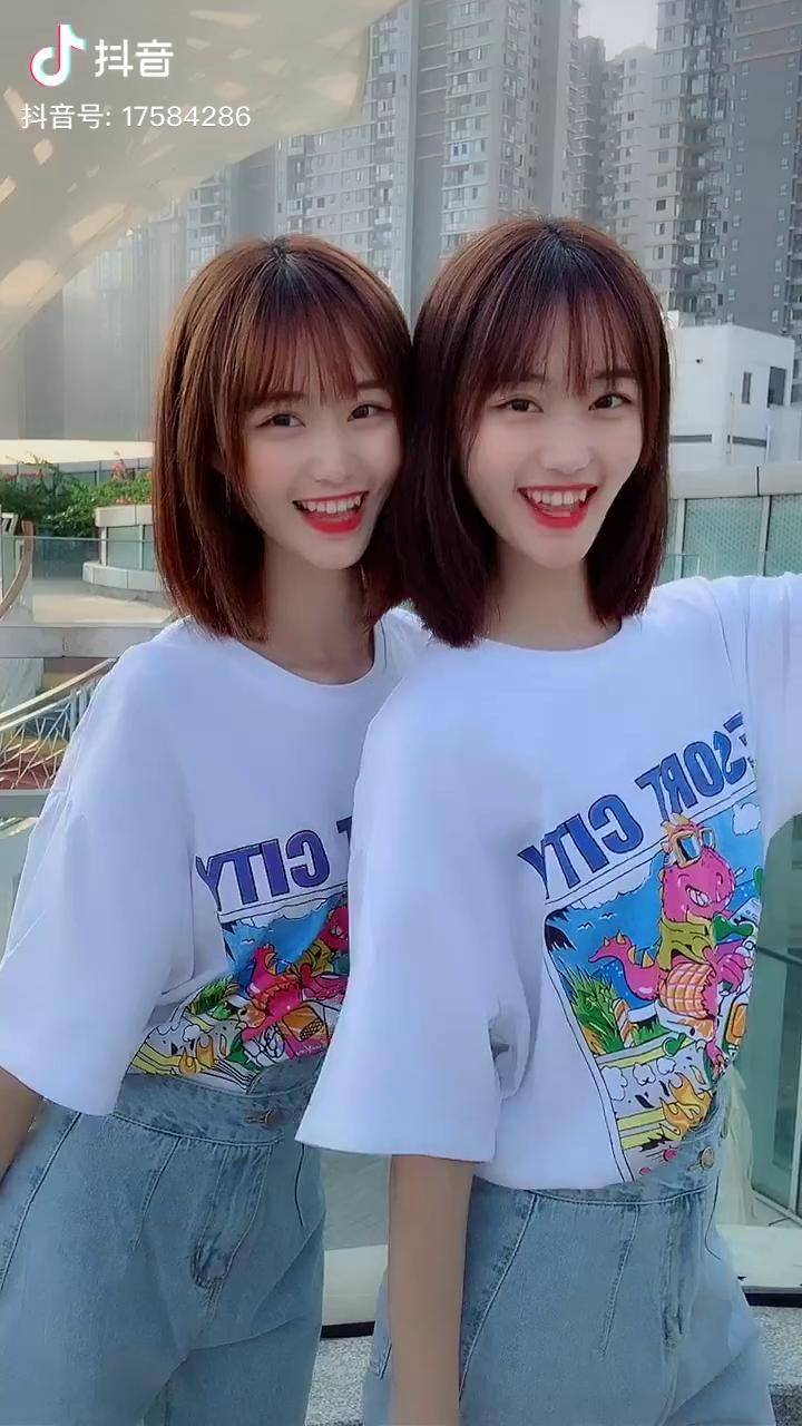 臭弟弟我是你的玫瑰花吗琪琳仙女儿双胞胎日常