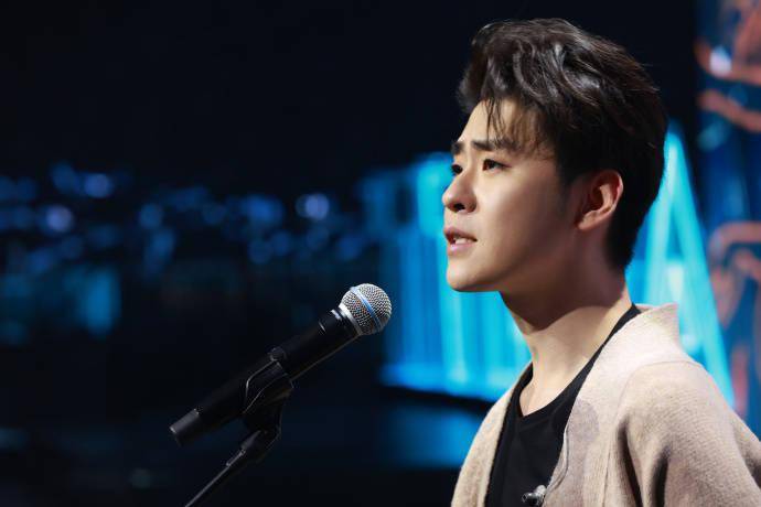 热搜榜排名今日张云雷 f41c6c75e88547b69612db5130372687.jpeg