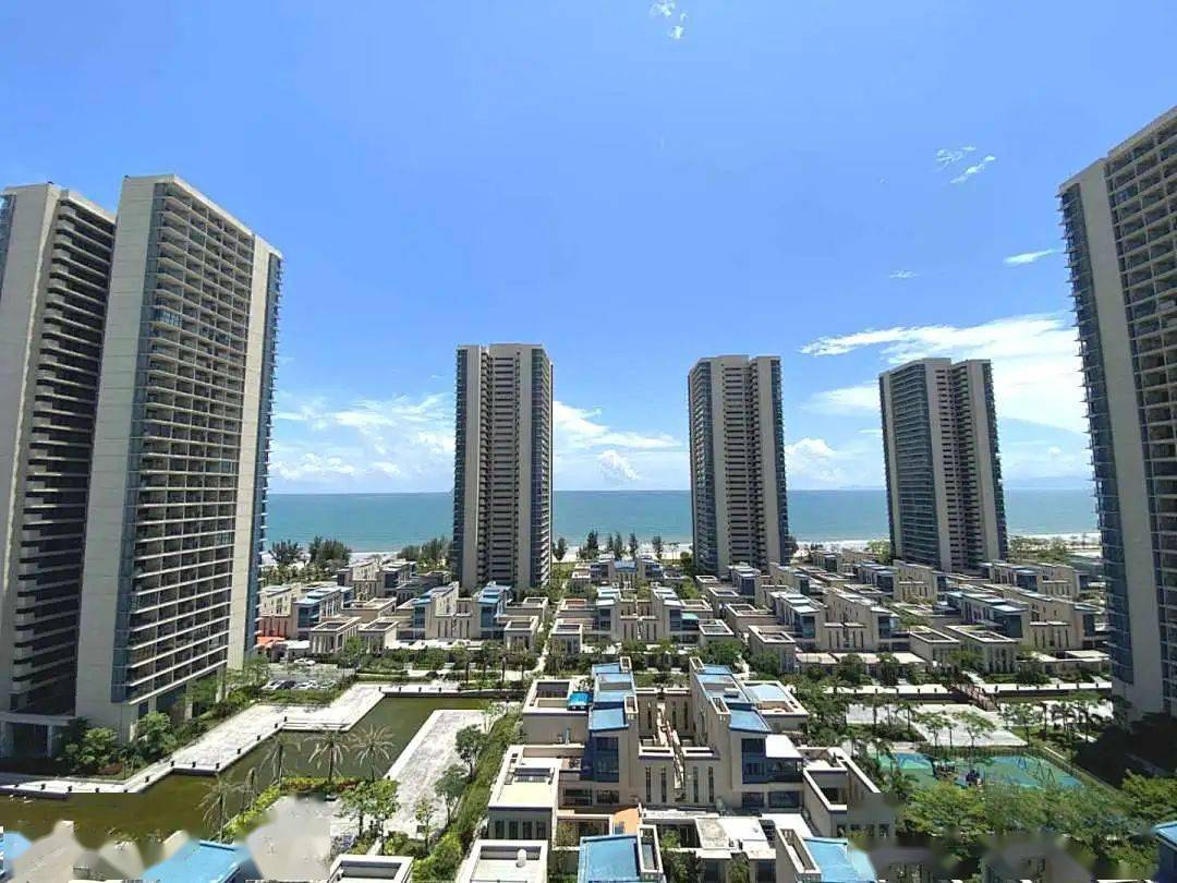 超抵海边游买1送1899元住2套双月湾万科三期公寓海景房无限次免费沙滩