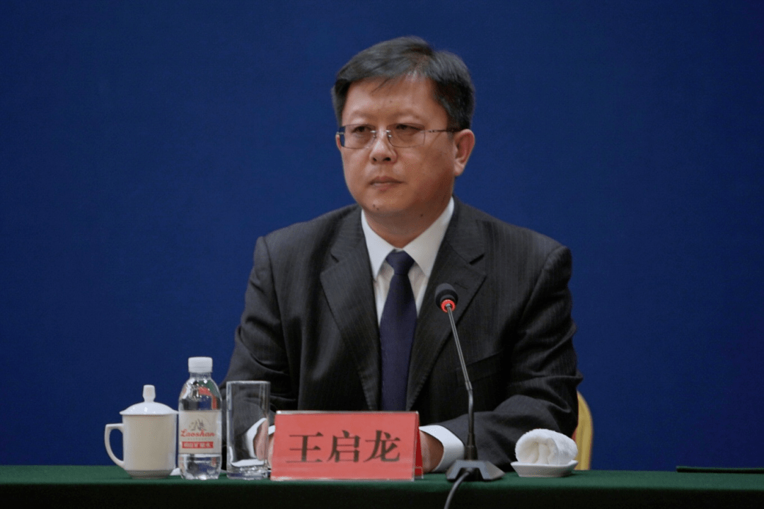 副校长丨王启龙今年平度师范学校在和青岛大学继续合作开设"3 4"小学