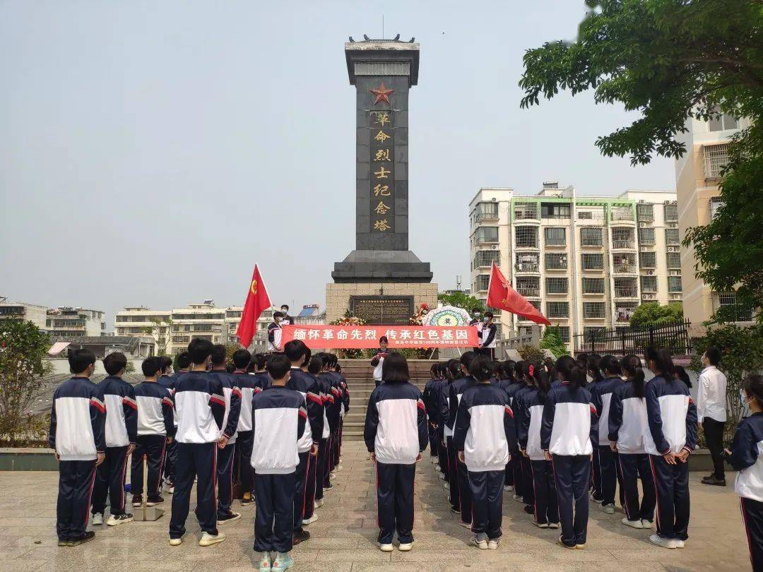 赣县中学校服图片