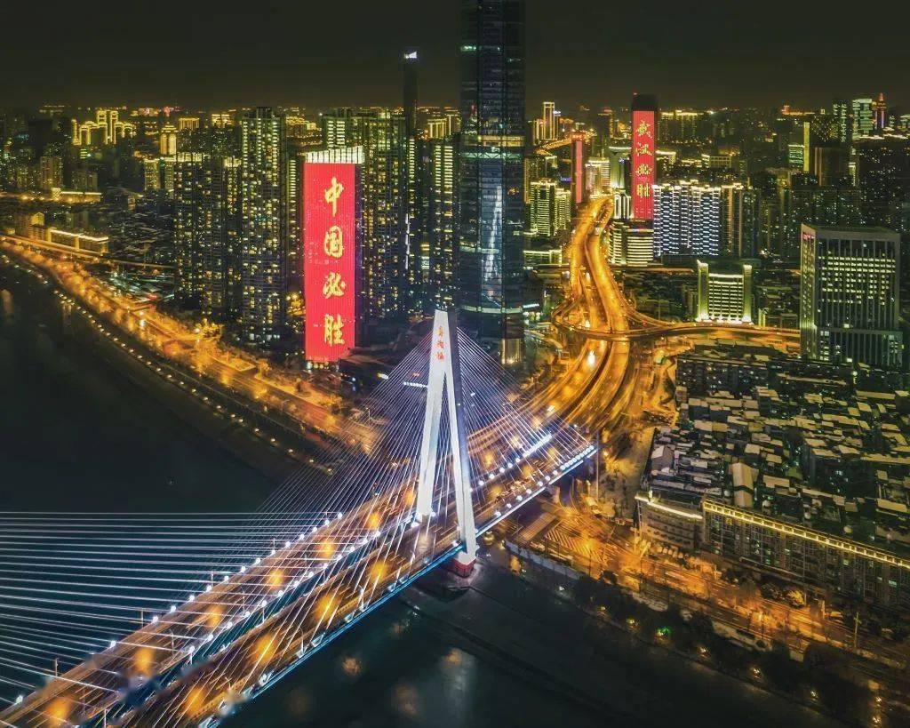 重启一周年 | 相约春天：我们用影像回望武汉