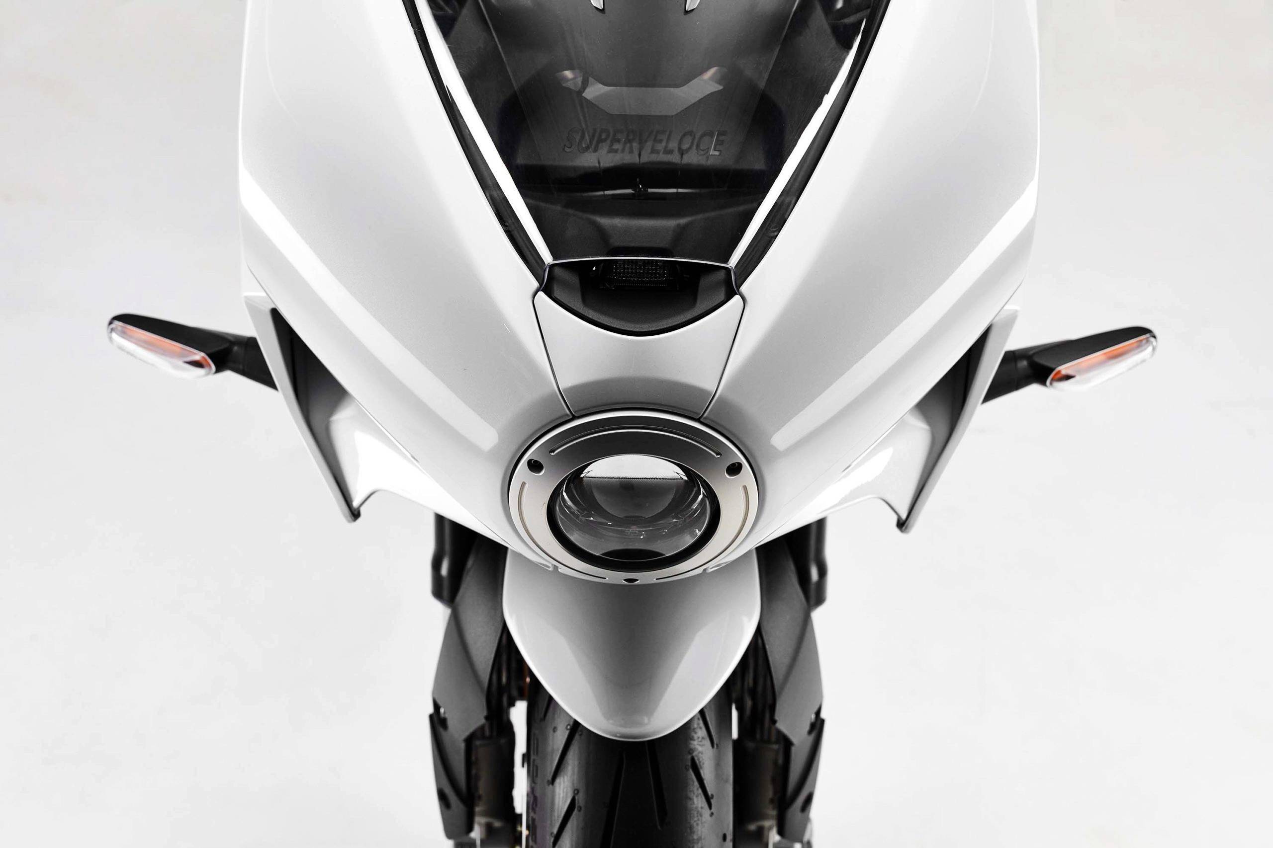 mv 奥古斯塔发布 2021 superveloce s_搜狐汽车_搜狐网