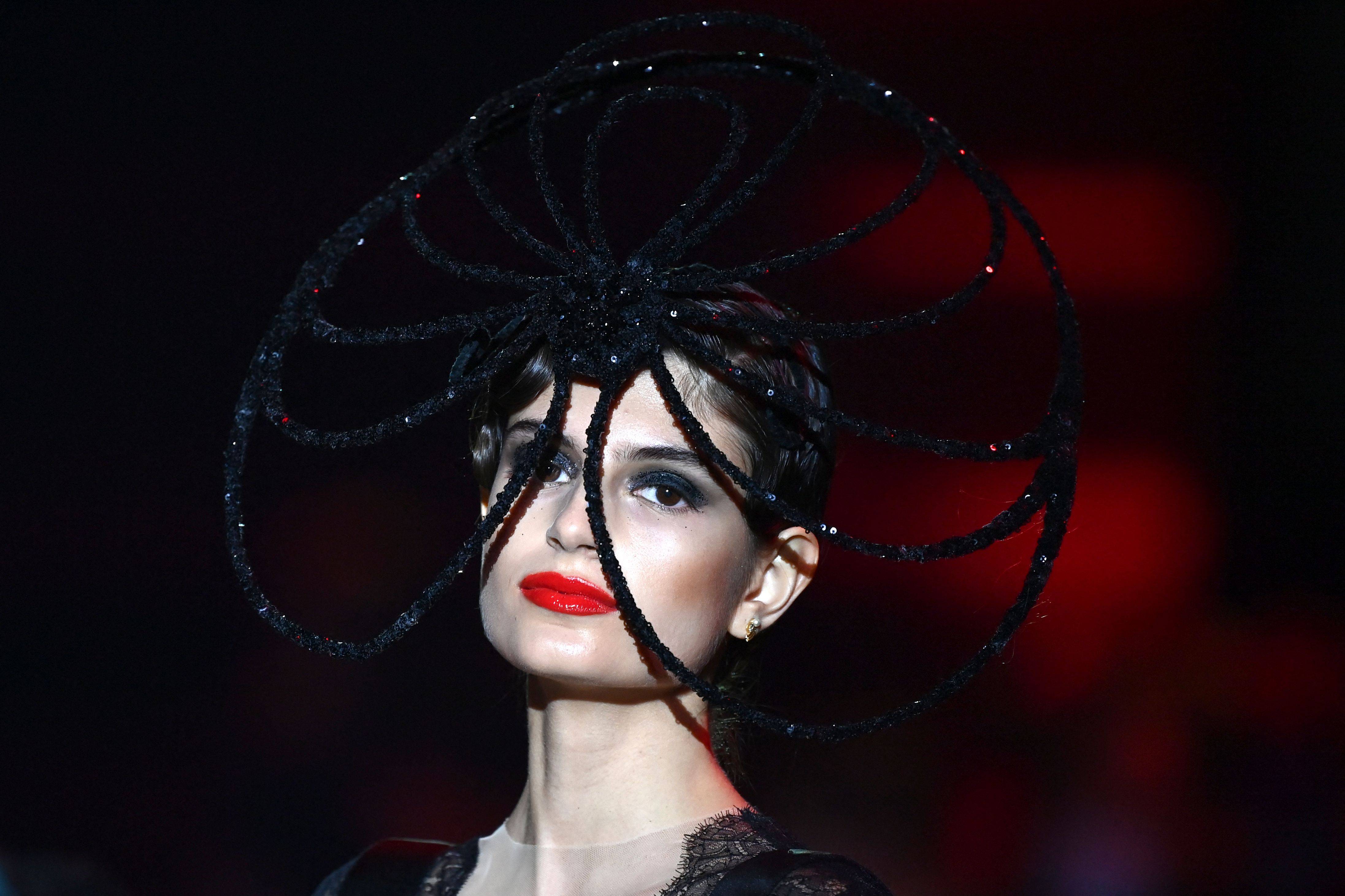 马德里时装周andressarda品牌内衣秀