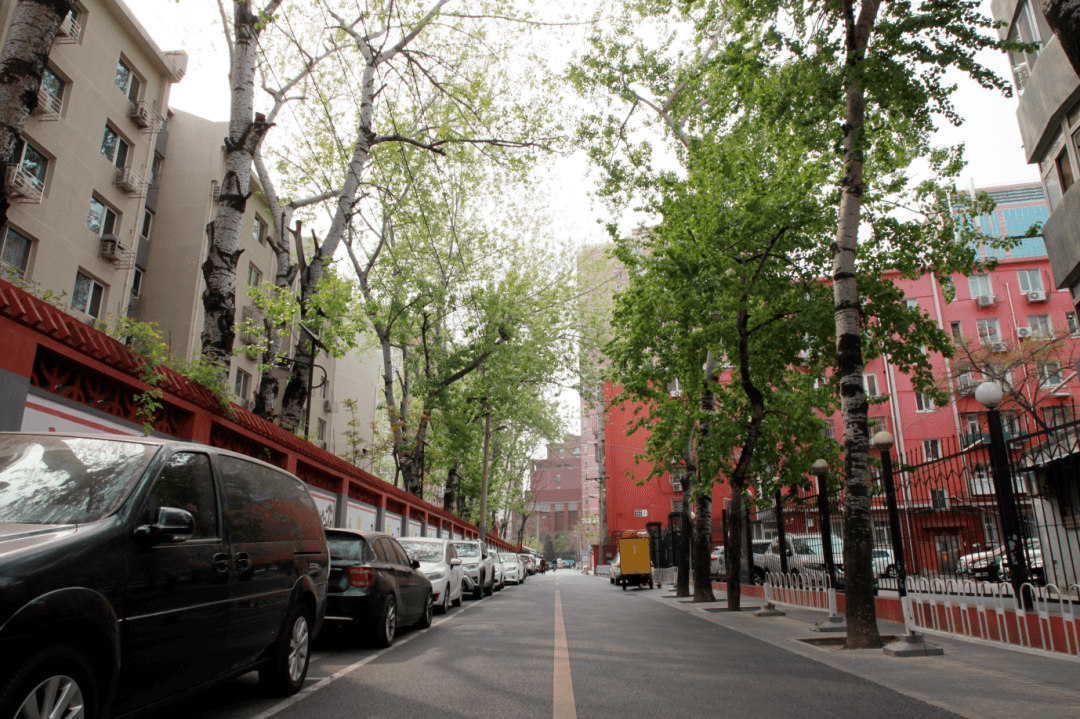 背街小巷美颜啦来看海淀街道背街小巷的华丽升级