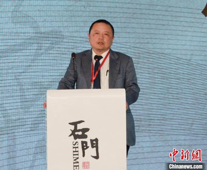 丰子恺嫡孙丰羽在致辞 倪奥阳 摄