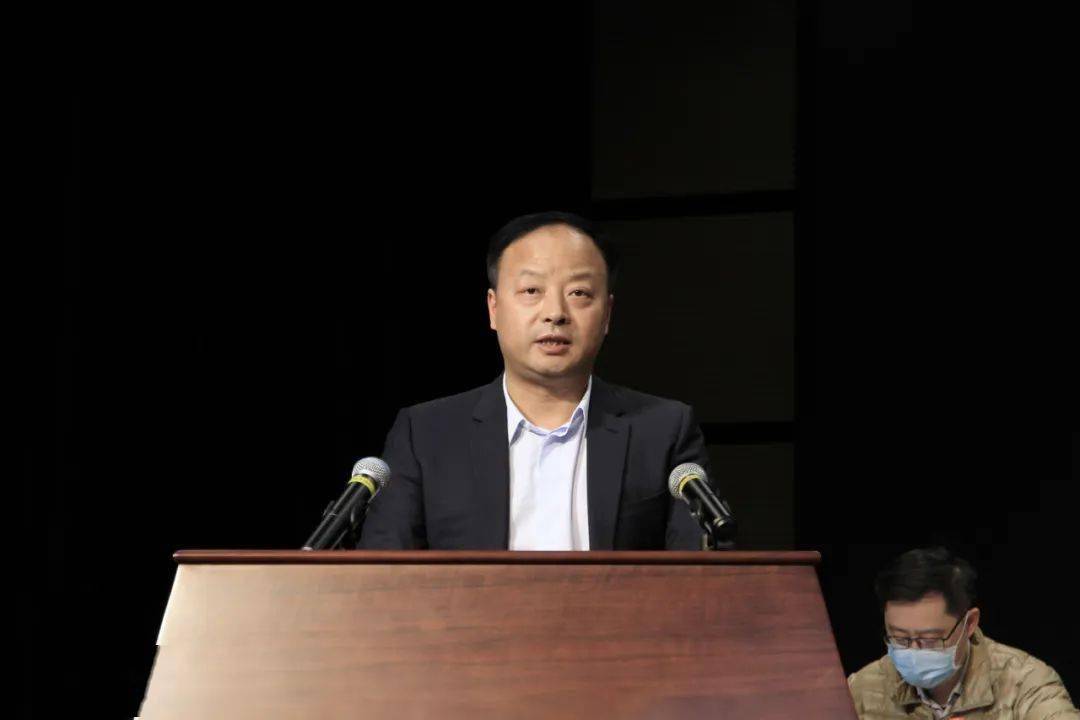 贵州省浙江总商会会长许国青贵州省广东总商会会长张荣收,贵州省浙江