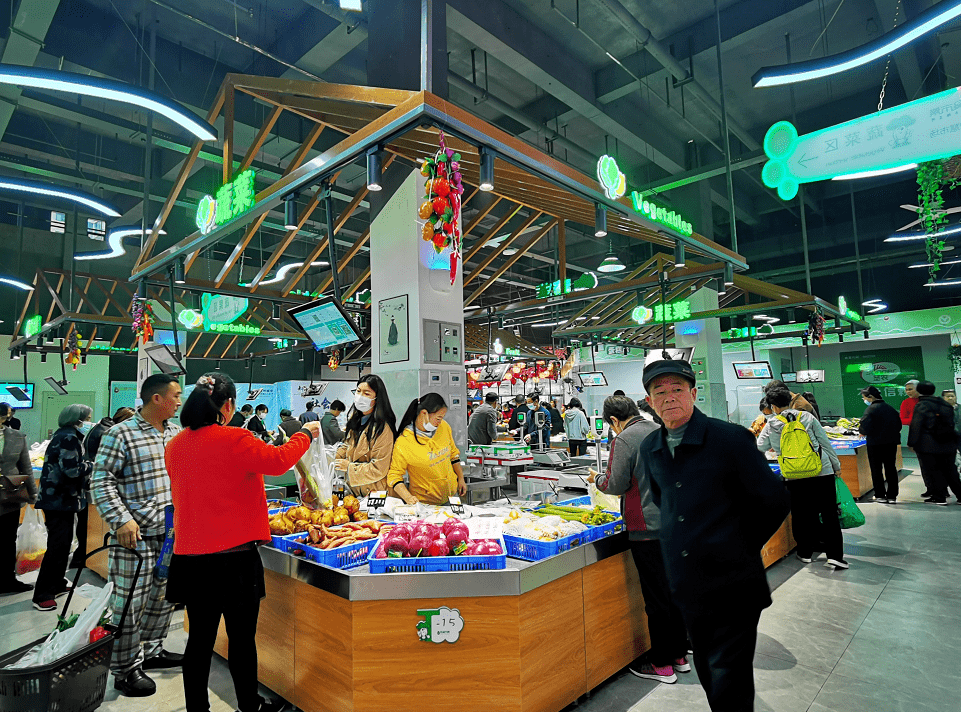 当菜市场遇上大数据买菜像是逛超市南昌五星级智慧化农贸市场上线