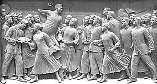 为什么叫新民主主义革命时期 ce06c00756924852985160b7a2f42b79.jpeg