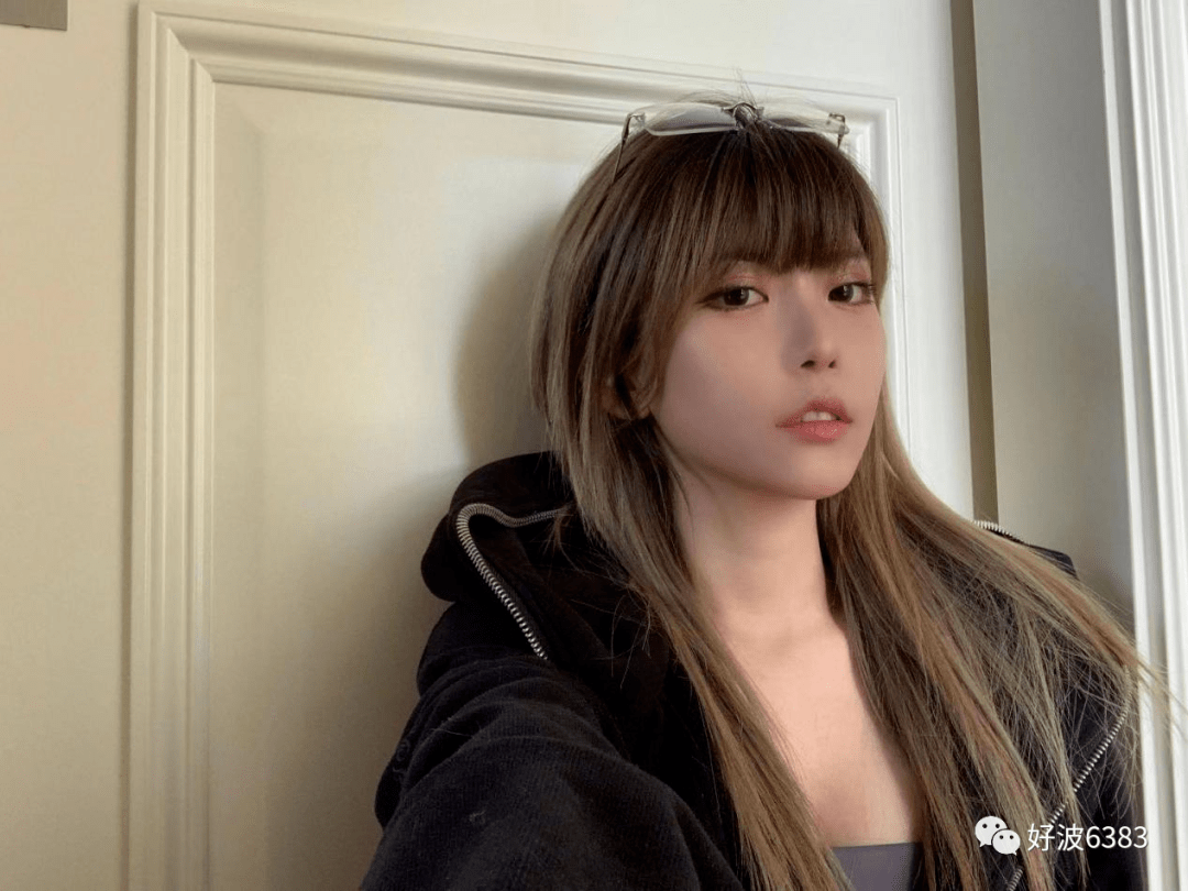 百花体坛lunar女团c位出道电竞圈顶流女主播周淑怡