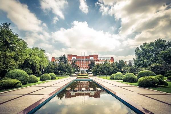 中国科学技术大学：读好书 来科大中国科大 
